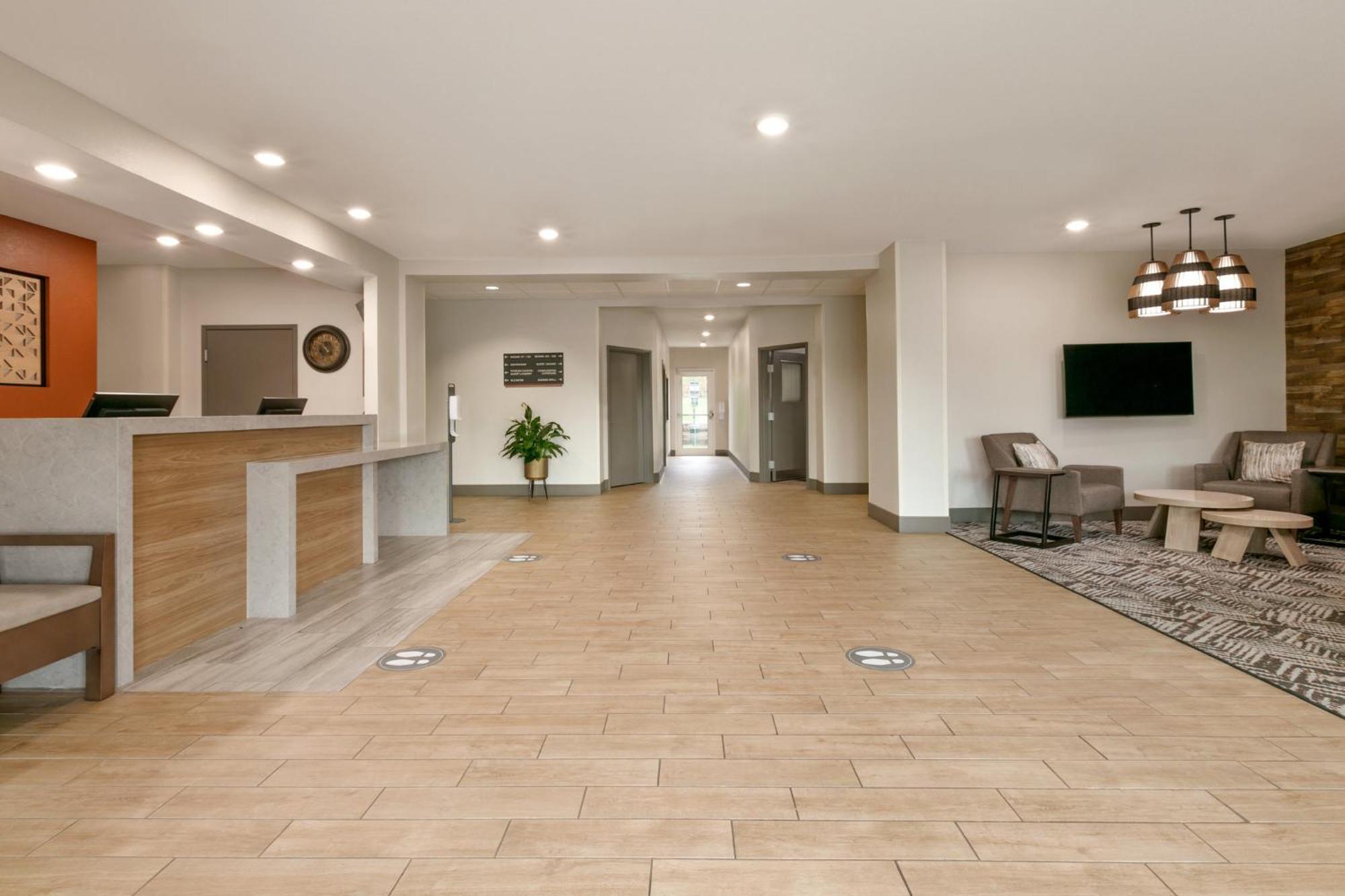 Candlewood Suites Kansas City Northeast By Ihg Dış mekan fotoğraf