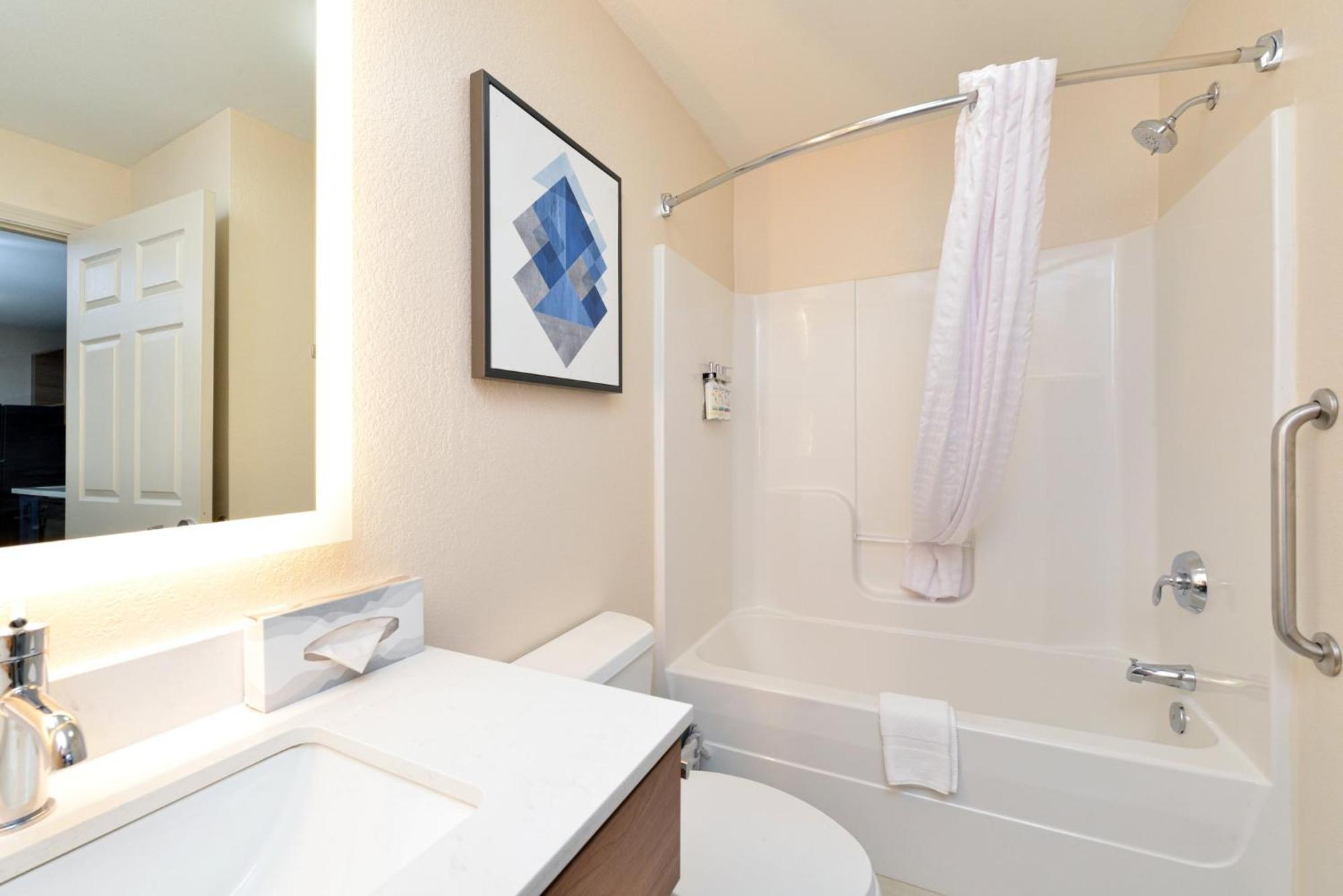 Candlewood Suites Kansas City Northeast By Ihg Dış mekan fotoğraf