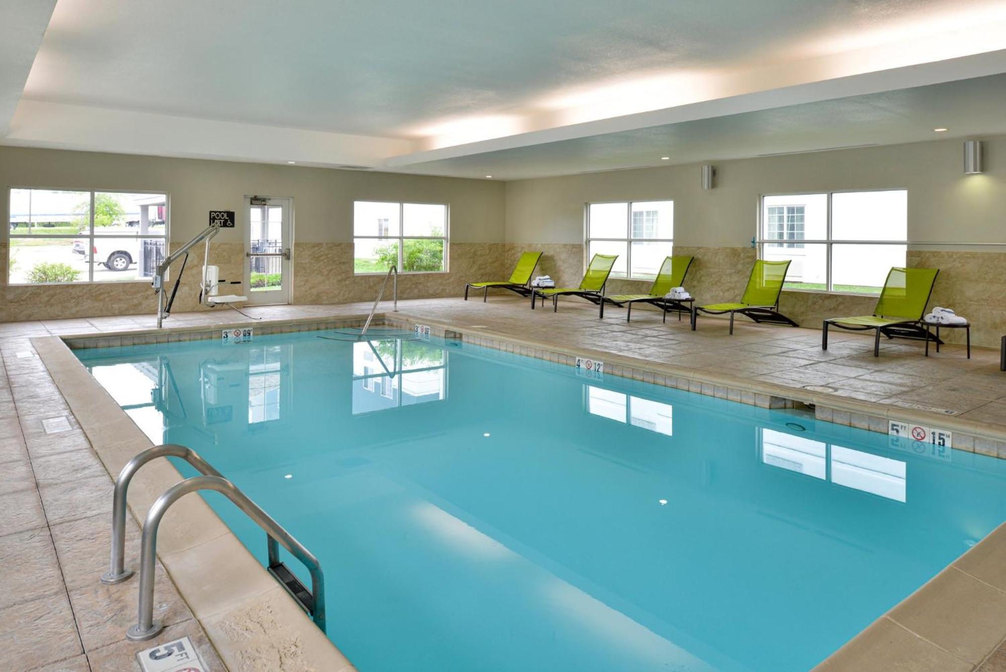Candlewood Suites Kansas City Northeast By Ihg Dış mekan fotoğraf