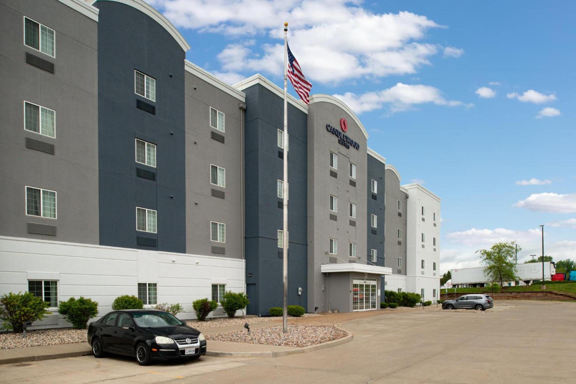 Candlewood Suites Kansas City Northeast By Ihg Dış mekan fotoğraf