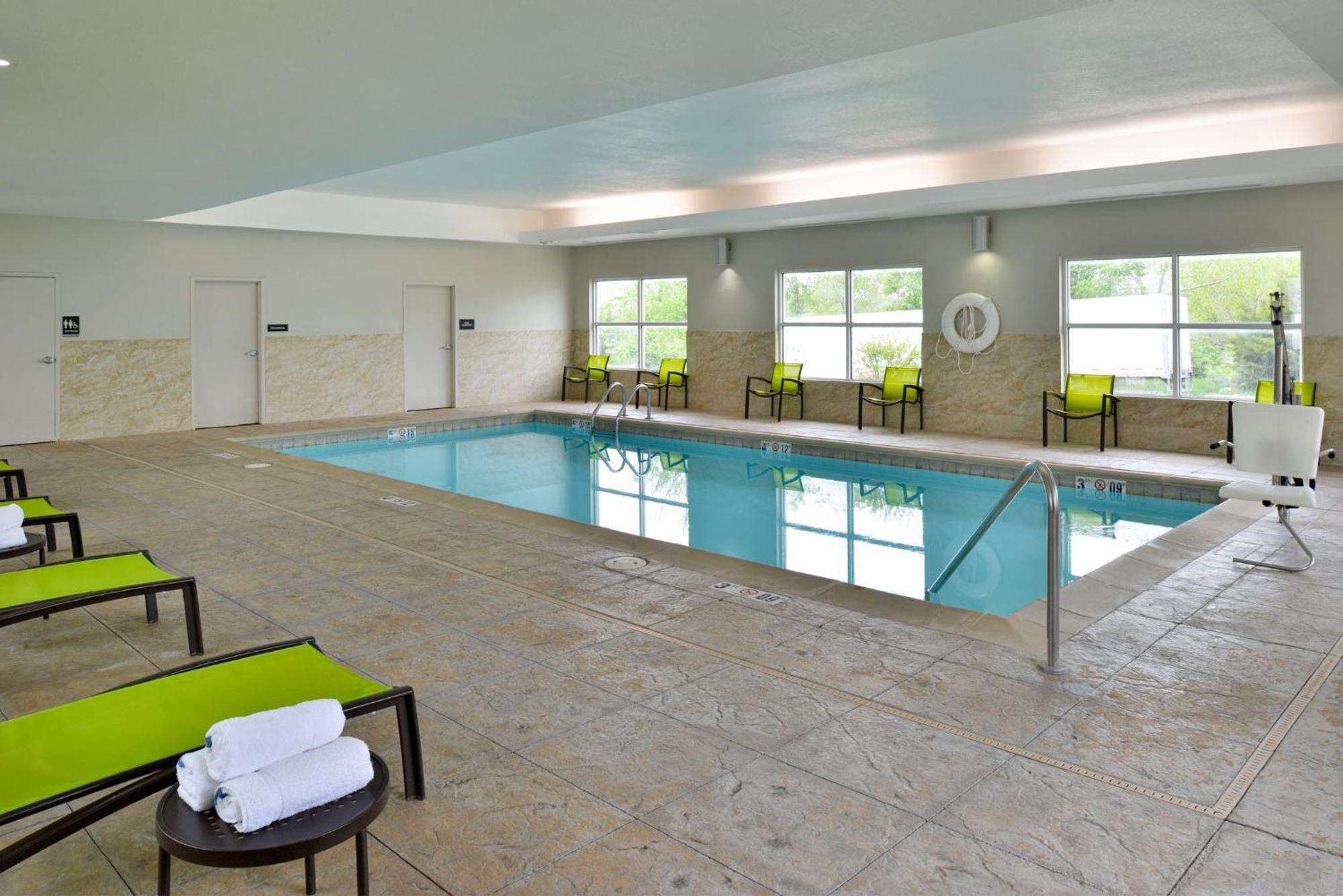 Candlewood Suites Kansas City Northeast By Ihg Dış mekan fotoğraf