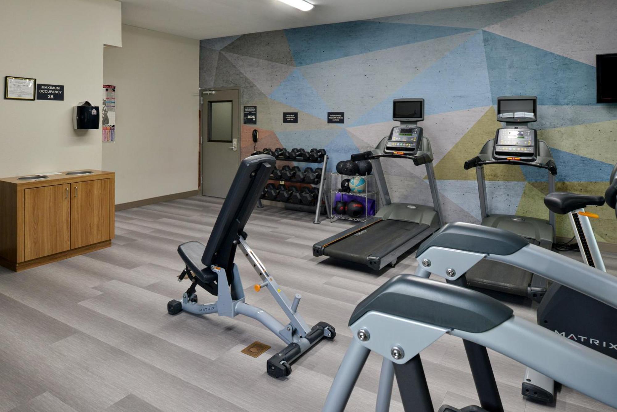 Candlewood Suites Kansas City Northeast By Ihg Dış mekan fotoğraf
