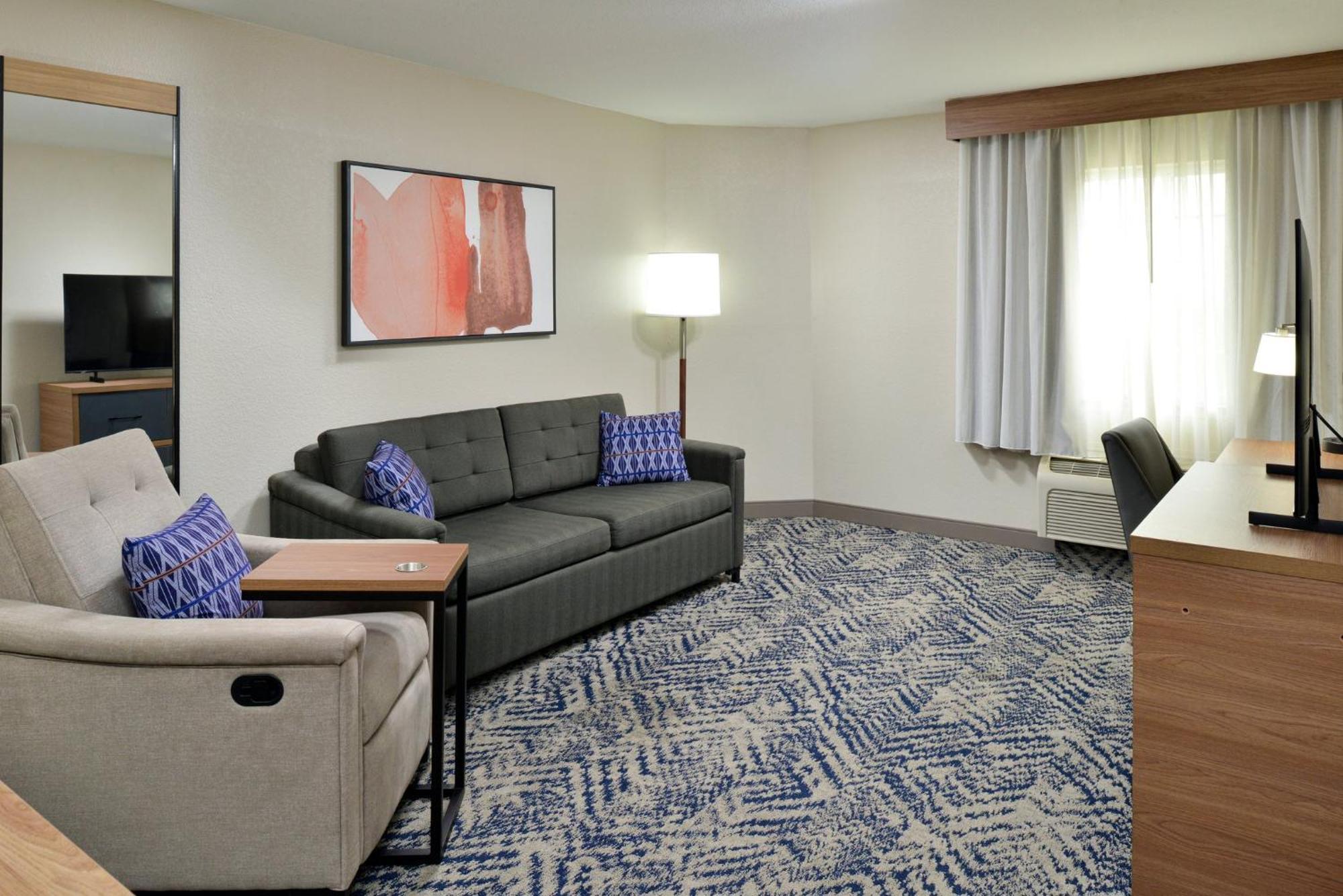 Candlewood Suites Kansas City Northeast By Ihg Dış mekan fotoğraf