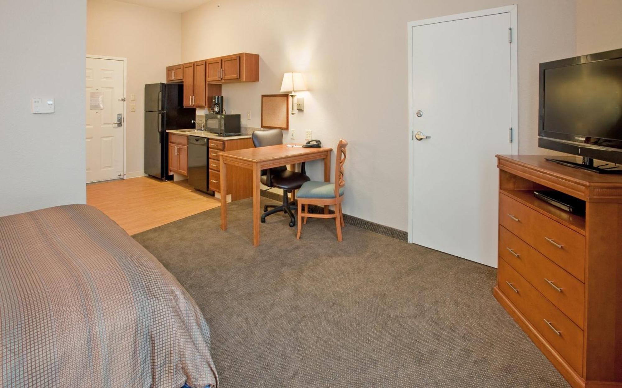 Candlewood Suites Kansas City Northeast By Ihg Dış mekan fotoğraf